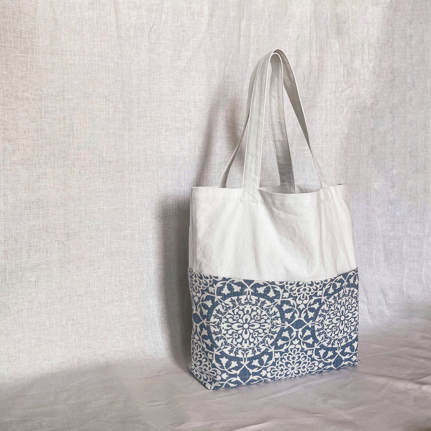 Thea Tote Bag PDF Sewing Pattern (FREE)