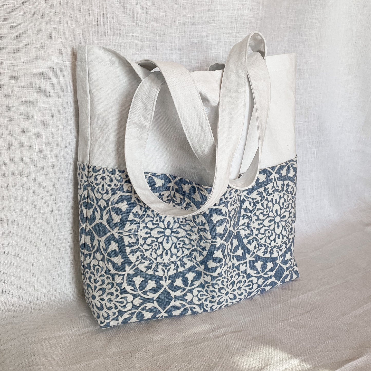 Thea Tote Bag PDF Sewing Pattern (FREE)